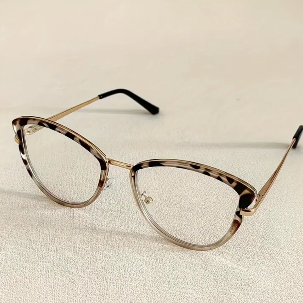 White Fox Blue Light Glasses Vintage White Cat Eye Clear Protective Lens NWT OS